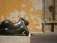 A statue in Cartegena